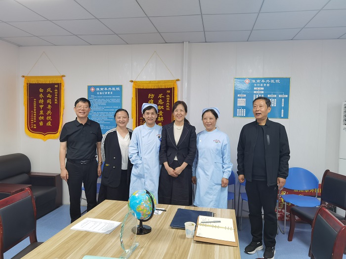 ѧУίӿչظںרл